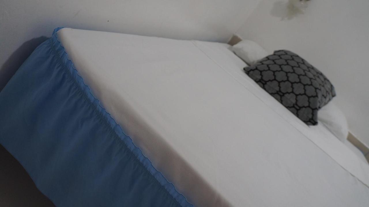 Hostal Marysol プエルトアヨラ エクステリア 写真